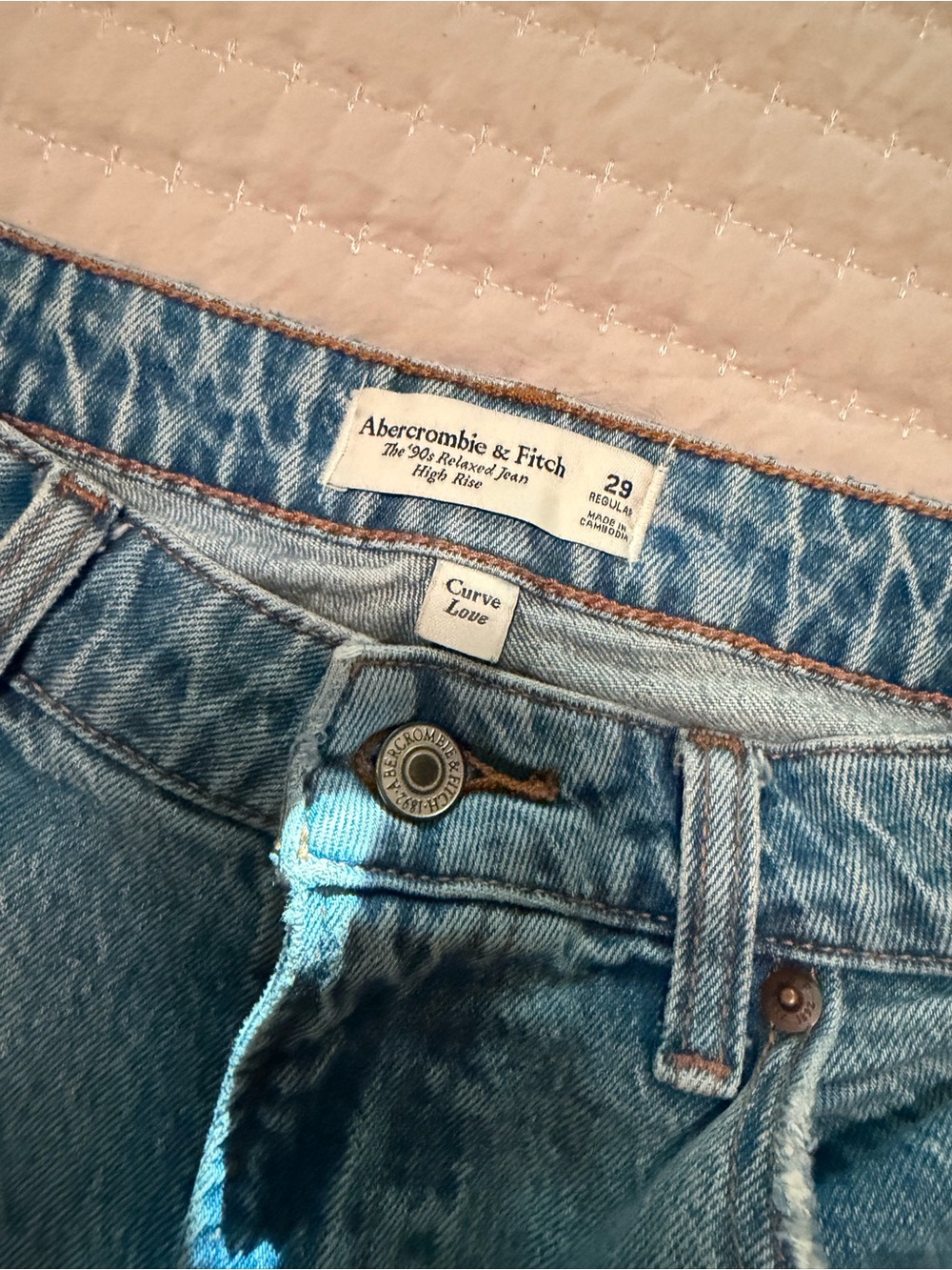 Abercrombie & Fitch The 90’s Relaxed Jean High Rise CURVE LOVE - Picture 2 of 7